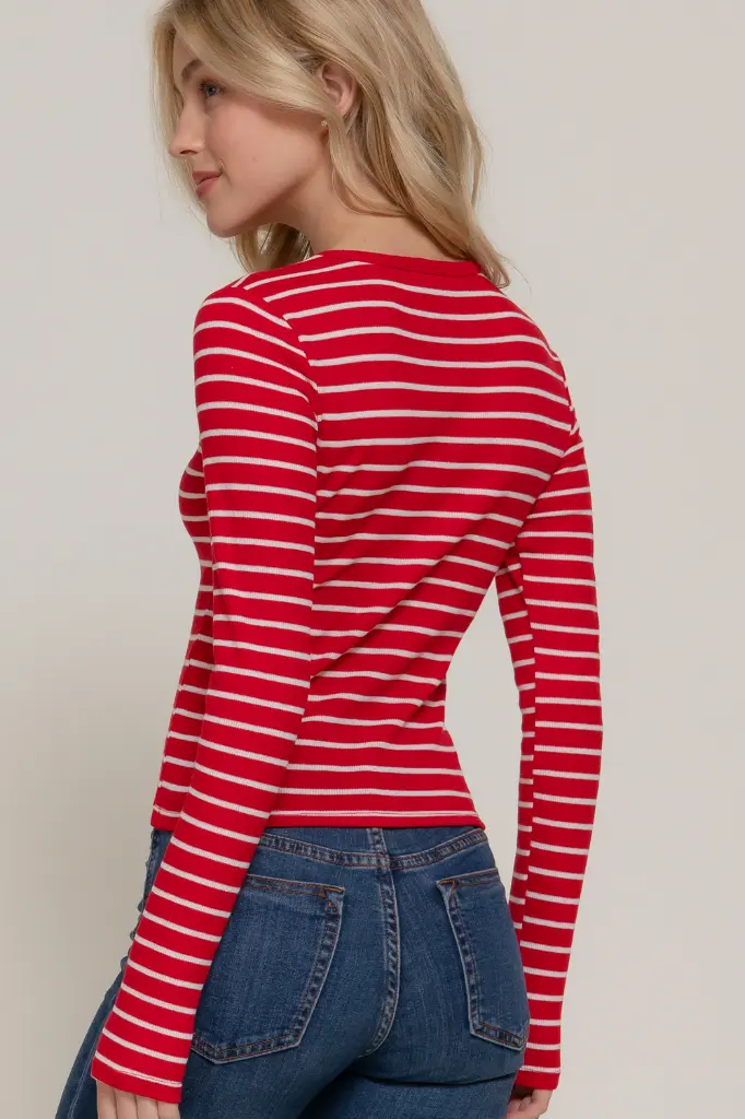 T14037REDWHITE_4.webp