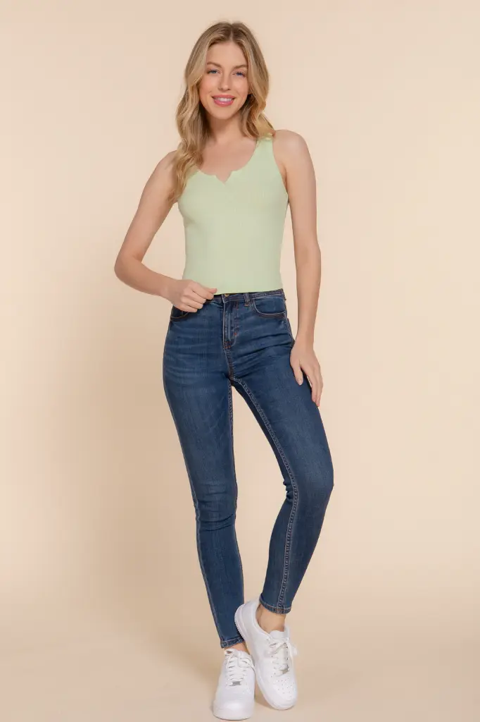 T13841MINT_1.webp