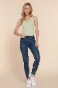 T13841MINT_1.webp