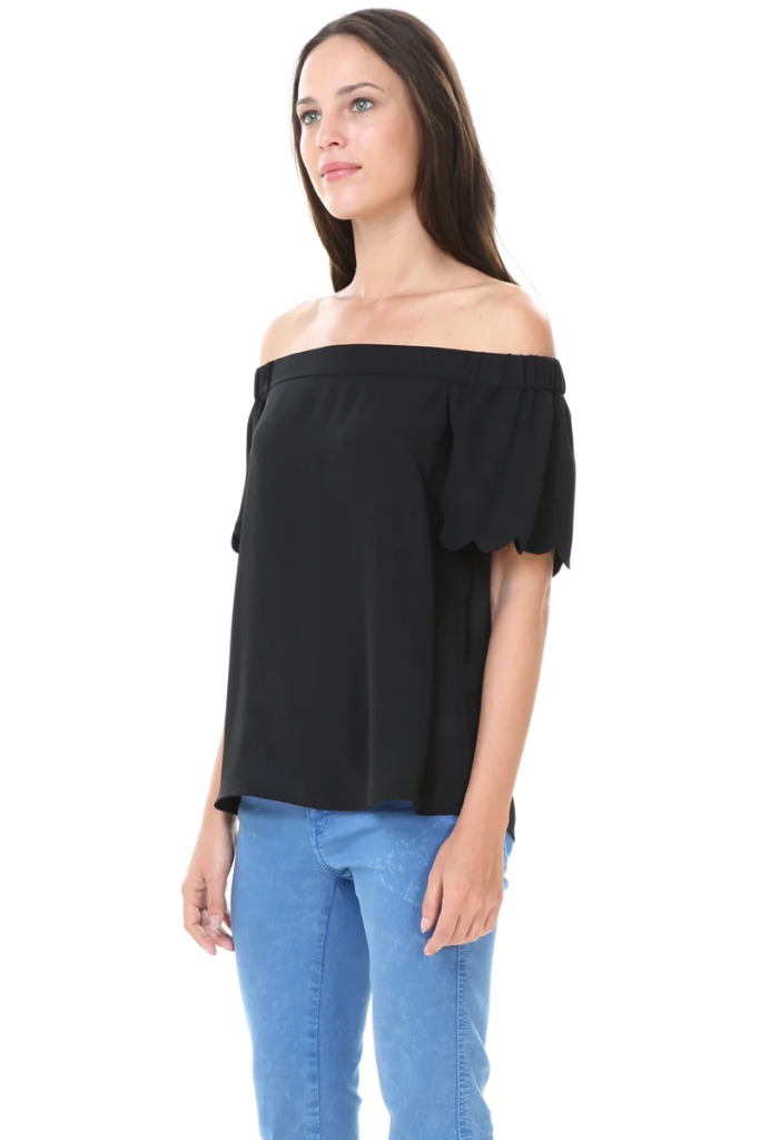 Off Shoulder Scalloped Sleeve Blouse
HB108624/2602