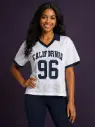 Contrast Collar Graphic Top
IT93445/2603