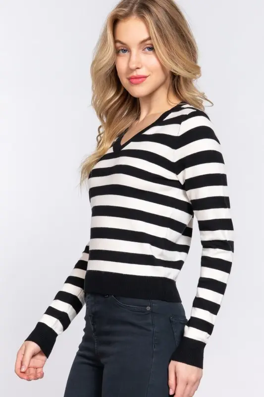 L/S V Neck Stripe Sweater
SW13700/2512