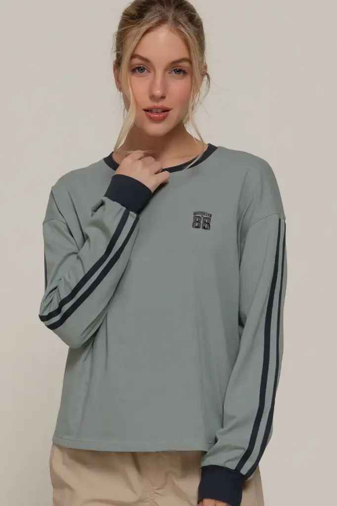 L/S Embroidery Detail Tee
T14789/2512